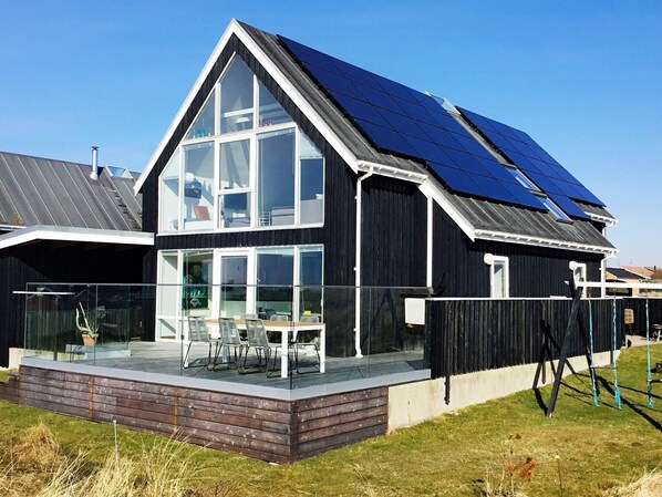 House | Exterior