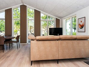 Casa | Área de sala de estar | Televisión