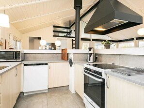 Highchair - 4 Star Holiday Home in Hjorring (Hjørring)