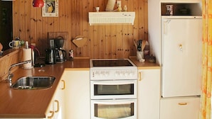 Unclassified image, 5 of 8, button - Cozy Holiday Home in Vaeggerlose With Garden (Vaeggerlose)