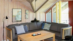 Unclassified image, 5 of 16, button - Cozy Holiday Home in Hejls near Playground (Hejls)