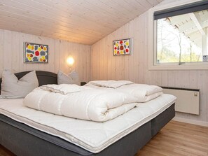 Huis | 4 slaapkamers, individueel gemeubileerd