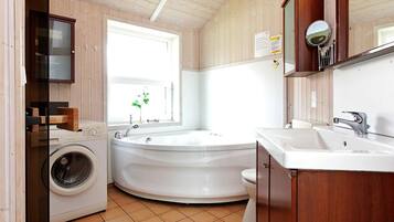 House | Spa treatment