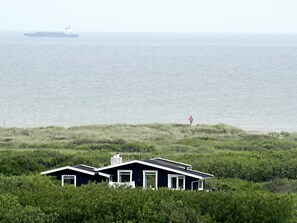 House | Water view