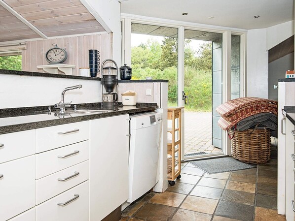 Interior - 8 Person Holiday Home in Blavand (Blavand)