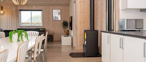 House | Private kitchen | Highchair