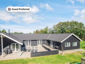 Exterior - 5 Star Holiday Home in Blavand (Blavand)