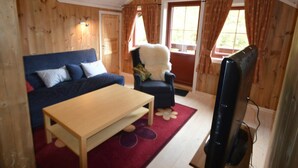 3 bedrooms, individually furnished - 8 Person Holiday Home in Åseral (Aseral)