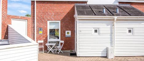House | Exterior