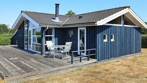 Exterior - Pleasant Holiday Home near Bogense with Sauna (Bogense)