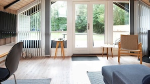 3 bedrooms, cribs/infant beds - Captivating Holiday Home in Oksbøl With Sauna (Oksbol)