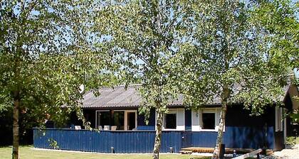 6 Person Holiday Home in Hemmet