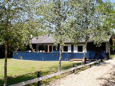 6 Person Holiday Home in Hemmet