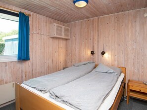 3 Schlafzimmer, Babybetten