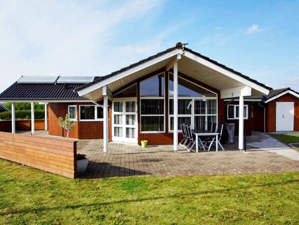 House | Exterior