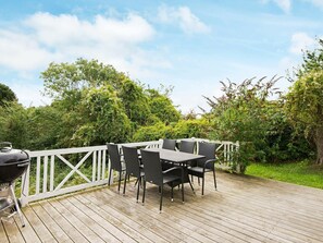 Exterior - Modern Holiday Home in Jutland With Barbecue (Ebeltoft)
