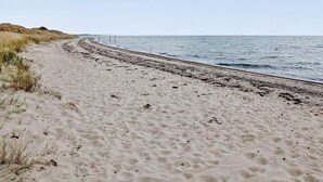 Beach - 4 Person Holiday Home in Rødby (Rodby)