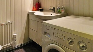 House | Bathroom | Shower - Holiday Home in Uddevalla (Uddevalla)