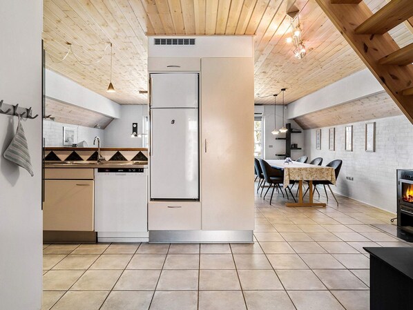 Private kitchen - 6 Person Holiday Home in Ringkobing (Ringkobing)