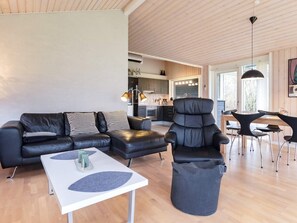 Living area - 6 Person Holiday Home in Hojslev-by Traum (Hojslev)