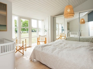 4 Schlafzimmer, Babybetten, Internetzugang