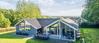 บ้านพักสดงสดใสใน Fur Jutland ใกล้ฟิออร์ด