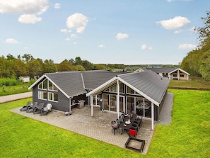 Exterior - Quaint Holiday Home in Fur Jutland near Fjord (Glesborg)
