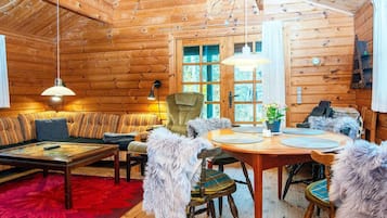 House | Dining
