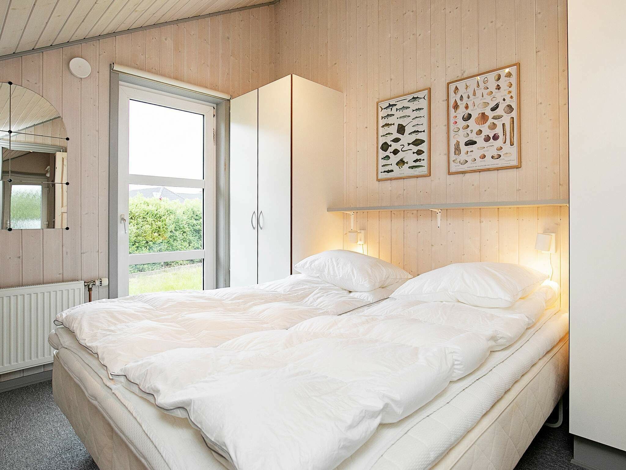 3 Schlafzimmer, Babybetten
