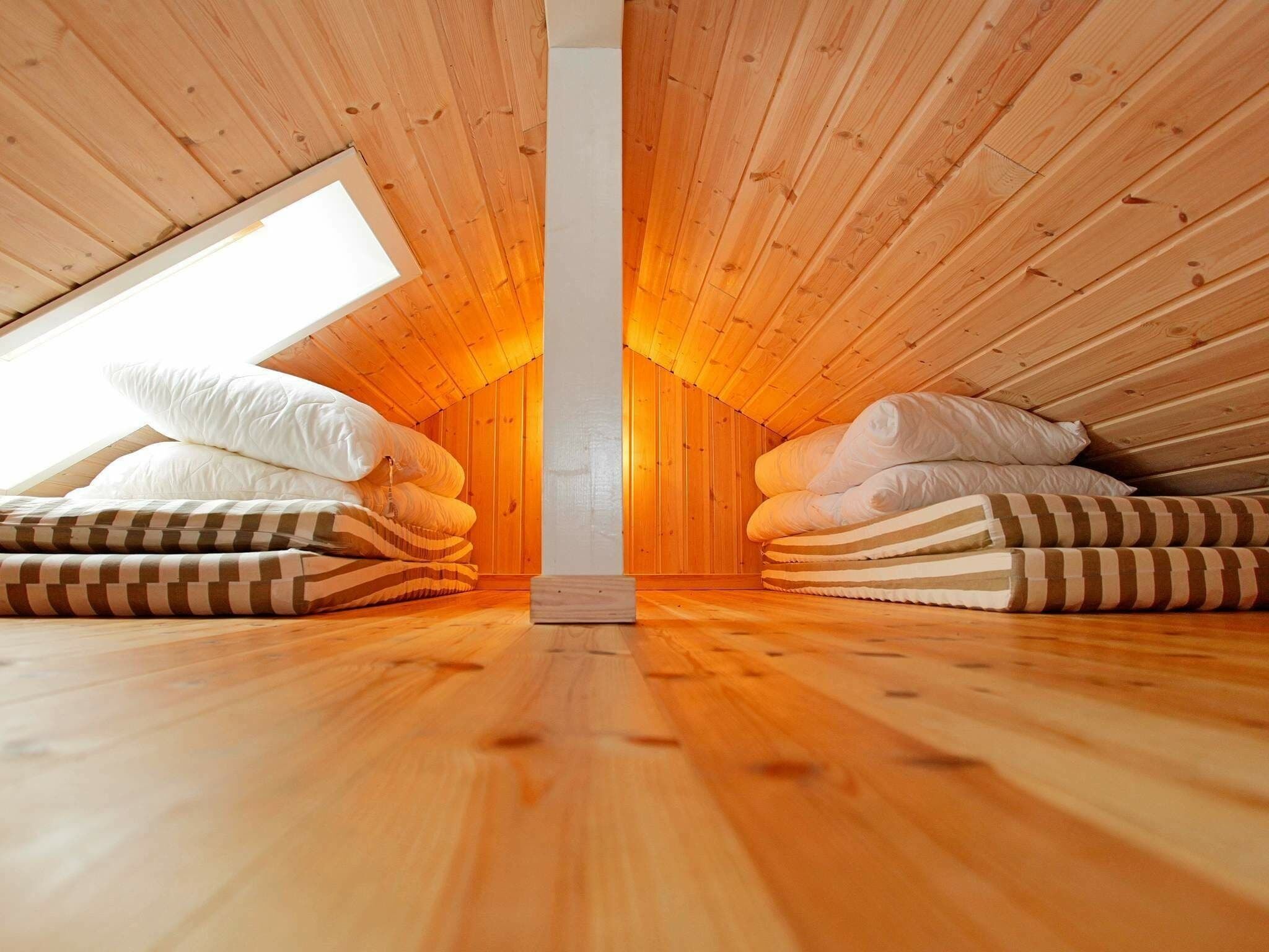 5 Schlafzimmer, Babybetten