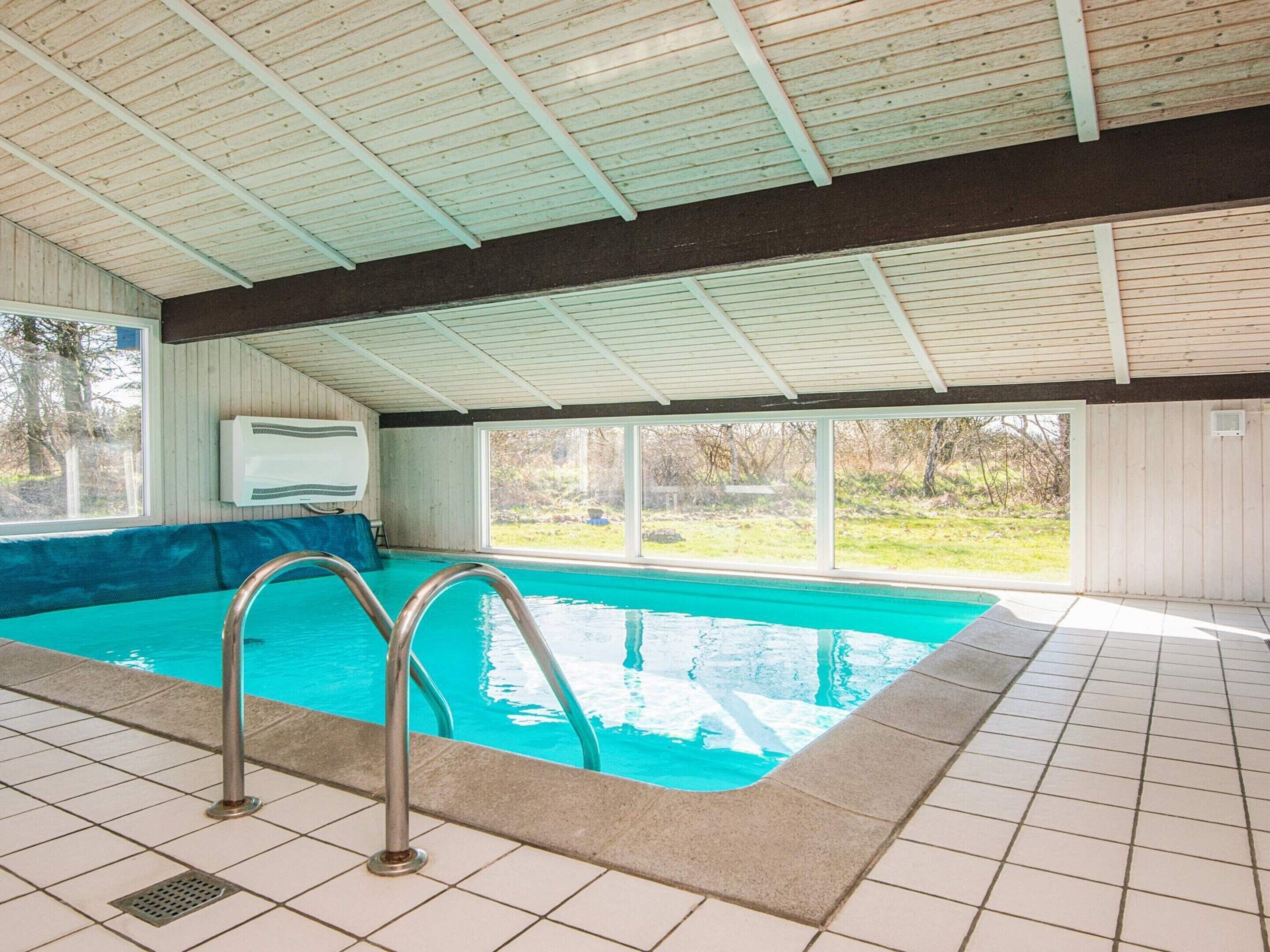 House | Pool