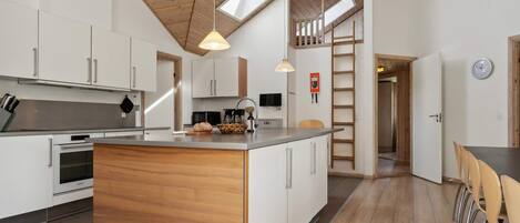 Casa | Cocina privada | Trona infantil
