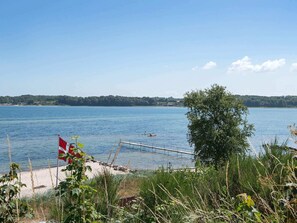 House | Beach - 6 Person Holiday Home in Hejls (Hejls)