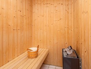 House | Sauna - 10 Person Holiday Home in Glesborg-by Traum (Glesborg)