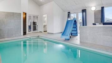 Ferienhaus | Pool | Innenpool, Außenpool