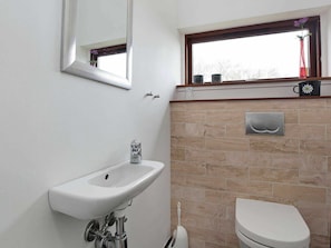 Bathroom - Ideal Holiday Home in Føllenslev With Sauna (Follenslev)
