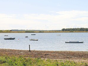 House | Water view
