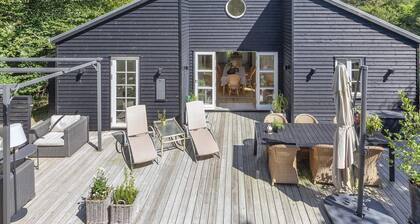 6 Person Holiday Home in Blokhus-by Traum