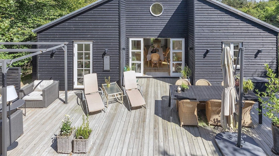 6 Person Holiday Home in Blokhus-by Traum