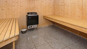 Unclassified image, 5 of 40, button - 4 Star Holiday Home in Hemmet (Hemmet)