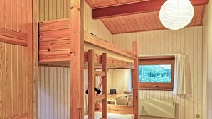 3 bedrooms, cots/infant beds - Serene Holiday Home in Nexø near Sea (Nexo)
