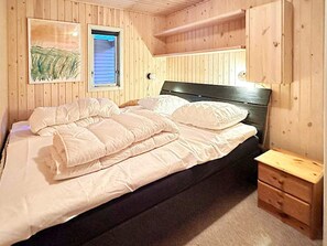 3 bedrooms