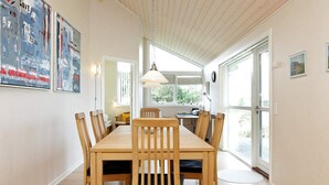 Unclassified image, 5 of 22, button - 6 Person Holiday Home in Blavand (Blavand)
