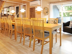 House | Tempat makan