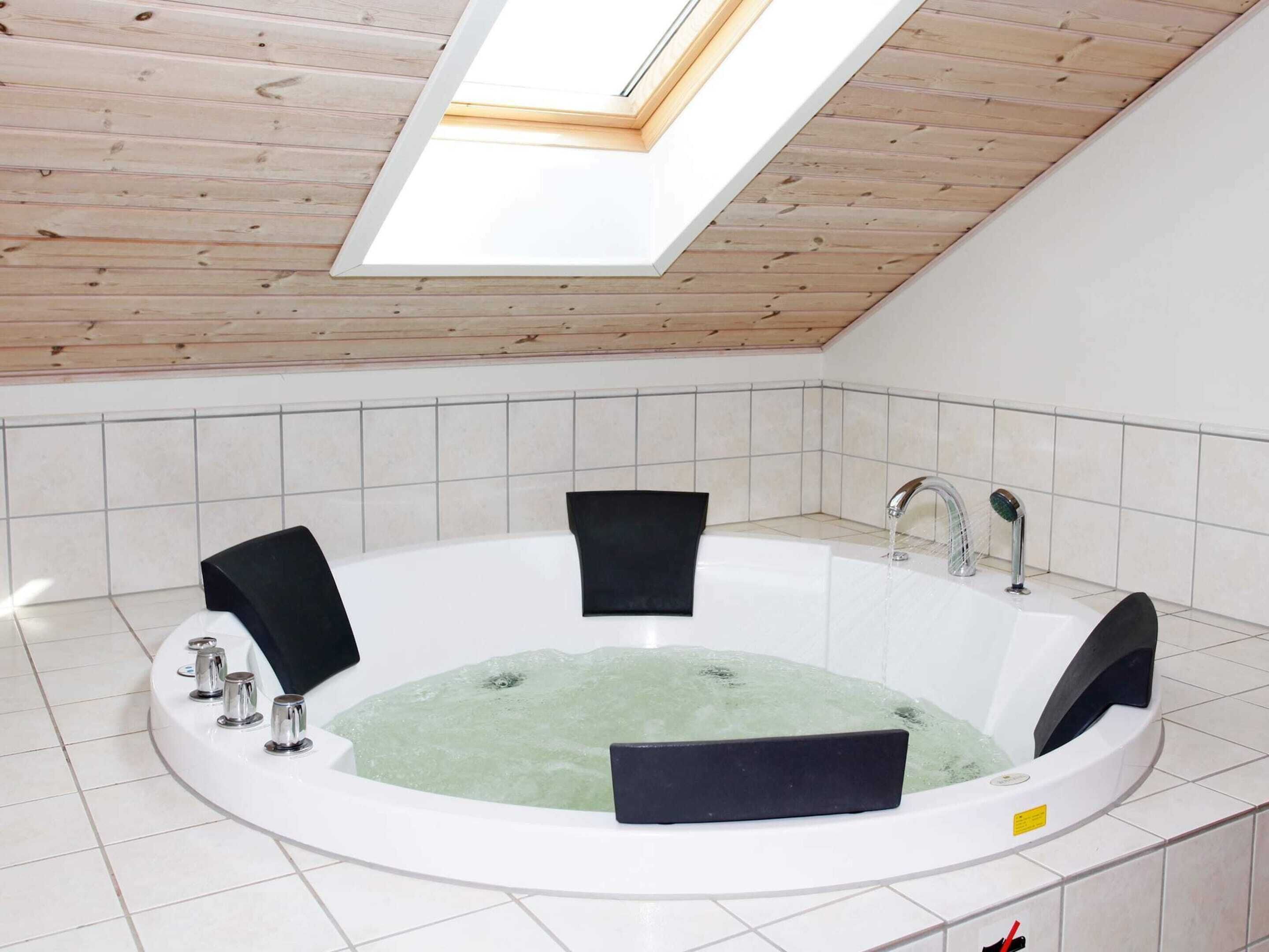 House | Spa treatment