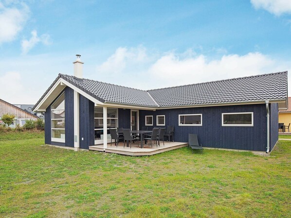 House | Exterior