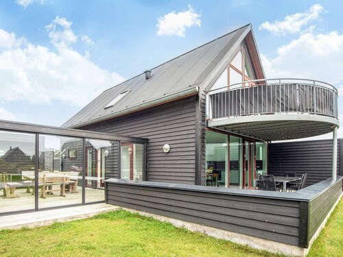 Comfy Holiday Home in Jutland near Sea