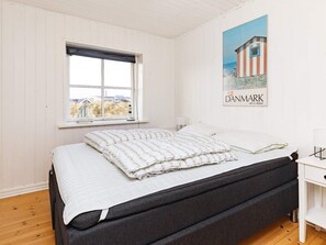 House | 3 bedrooms - 4 Star Holiday Home in Lokken (Lokken)