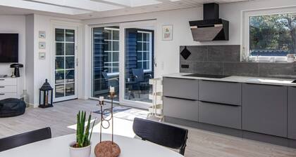 10 Person Holiday Home in Blavand