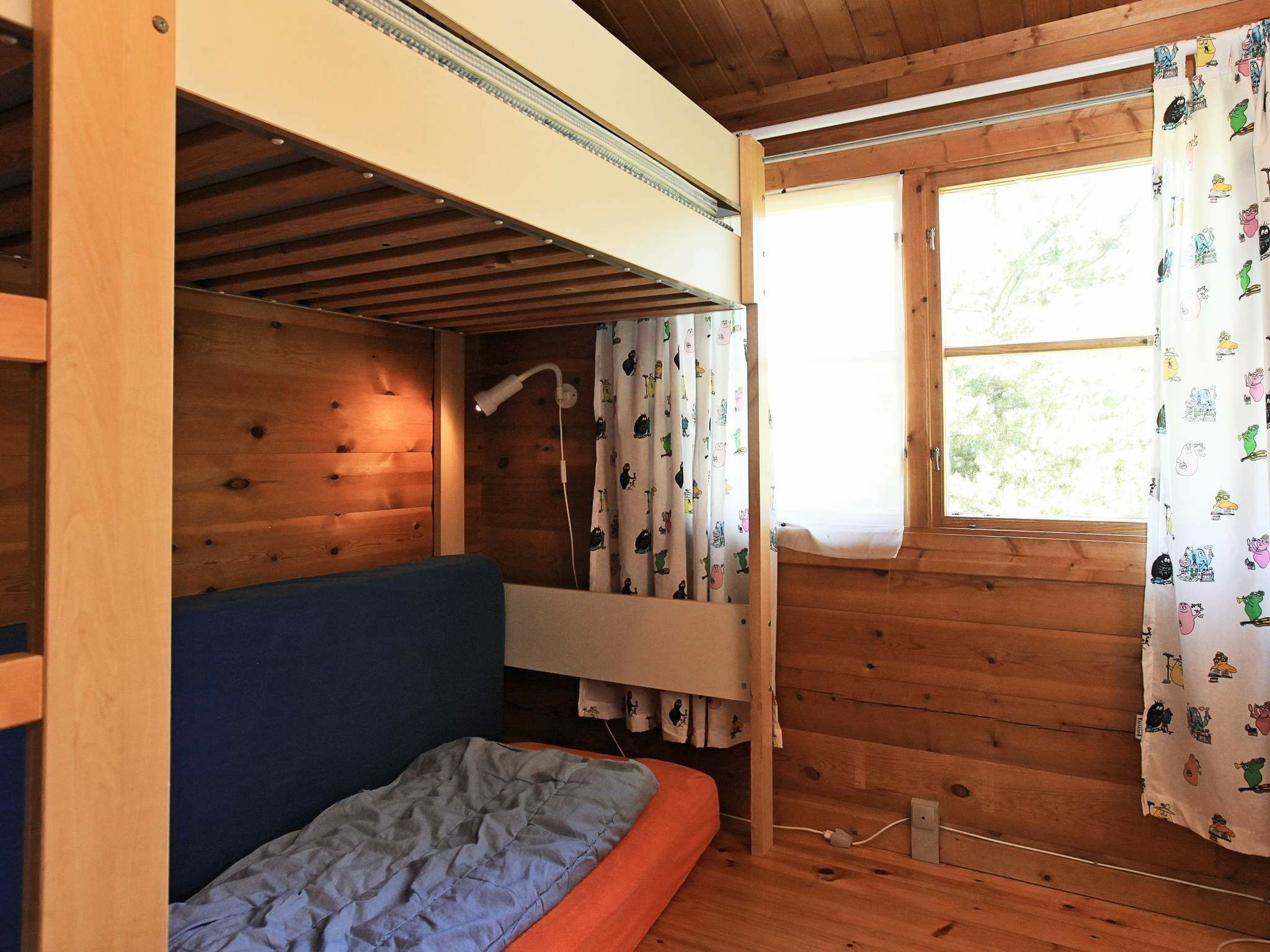 3 Schlafzimmer, Babybetten